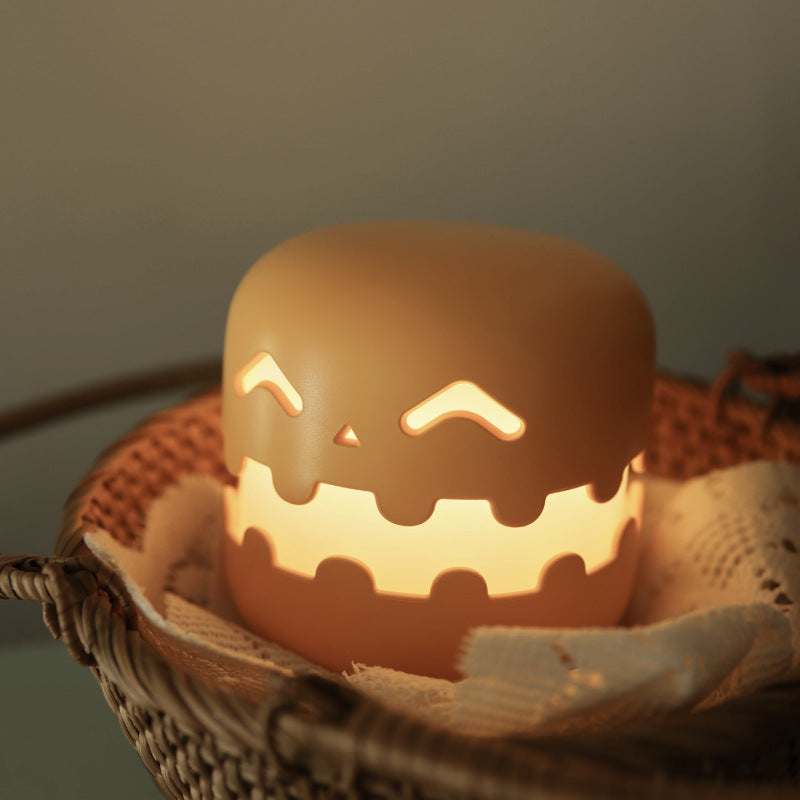 Halloween Pumpkin Night Light – Cute Silicone Bedside Lamp for Kids & Adults, Funny Ambience Light for Bedroom, Living Room & Party Decoration, Rechargeable LED Gift for Halloween & Birthdays | Fast Delivery 5–9 Days + Free Shipping